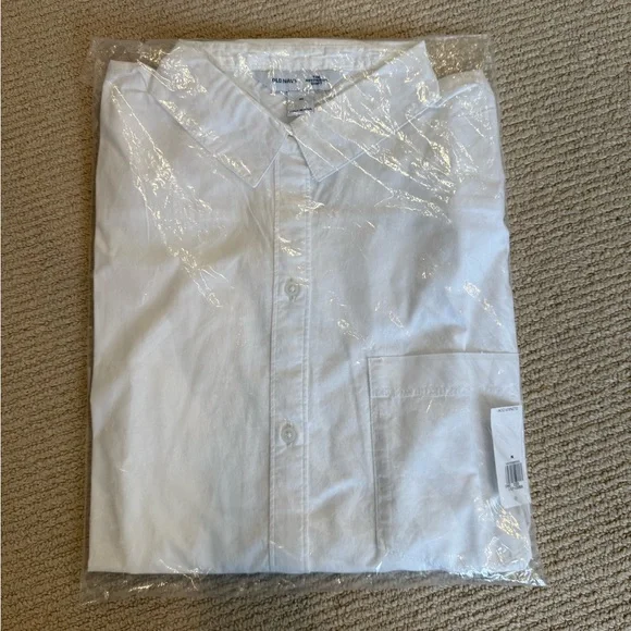 Oversized Button-Down Boyfriend Shirt, NWT, color: Oxford white - Picture 3 of 5